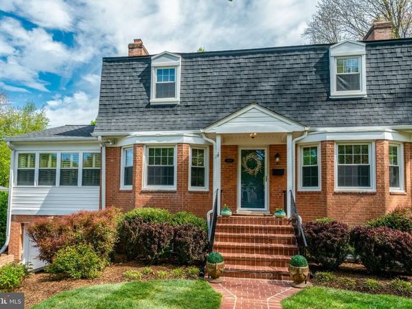 4019 N CHESTERBROOK ROAD, ARLINGTON, VA 22207