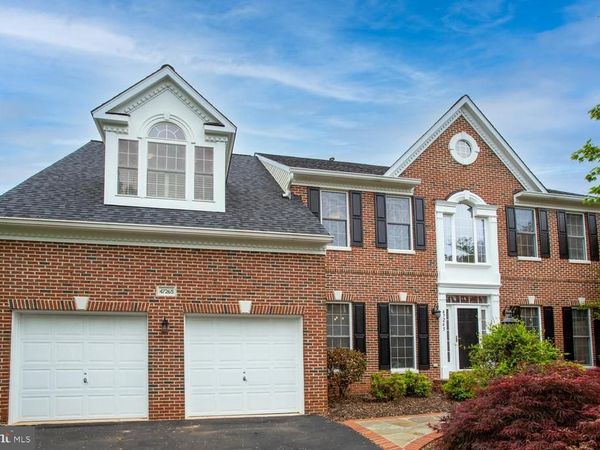 47265 MIDDLE BLUFF PLACE, STERLING, VA 20165