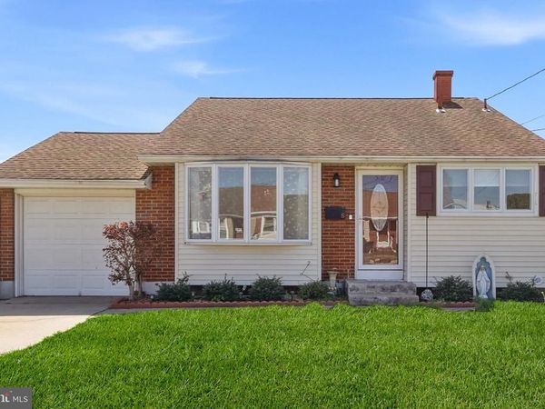 8 FALMOUTH RD, HAMILTON, NJ 08620