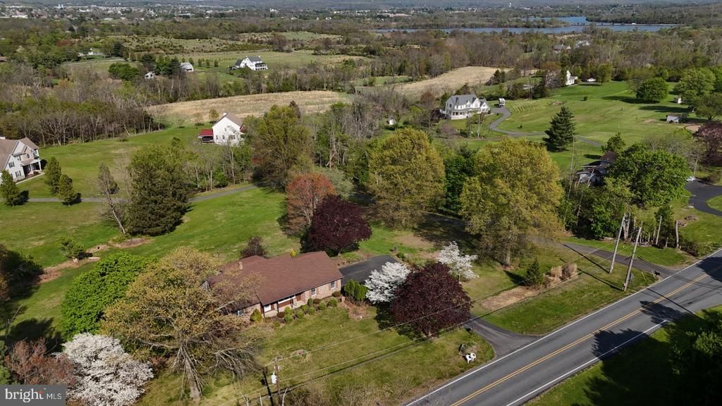 2735 Kutztown Road, Pennsburg, PA 18073 Main Photo