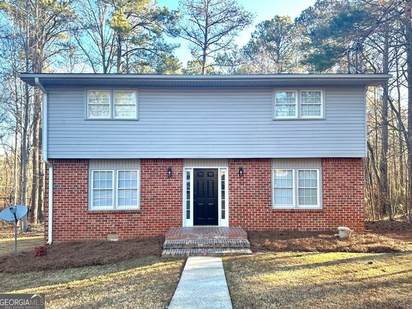 65 Sunrise Circle, Carrollton, GA 30117