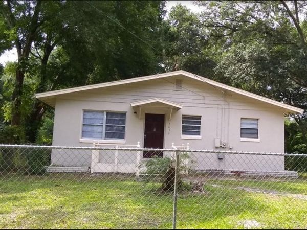 5036 COLLEGE , ORLANDO, FL 32811