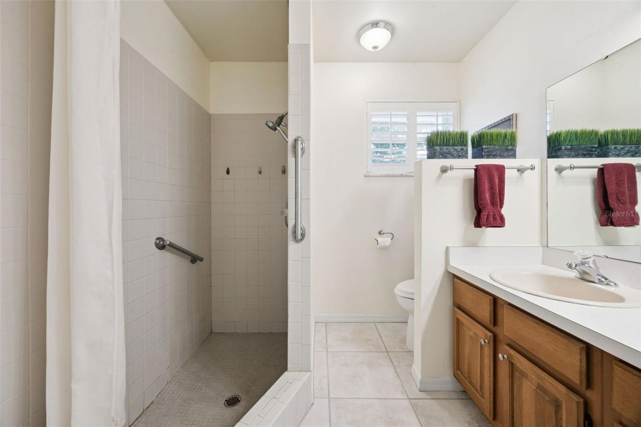 7923 Thurmond Court, Orlando, FL 32817 Photo