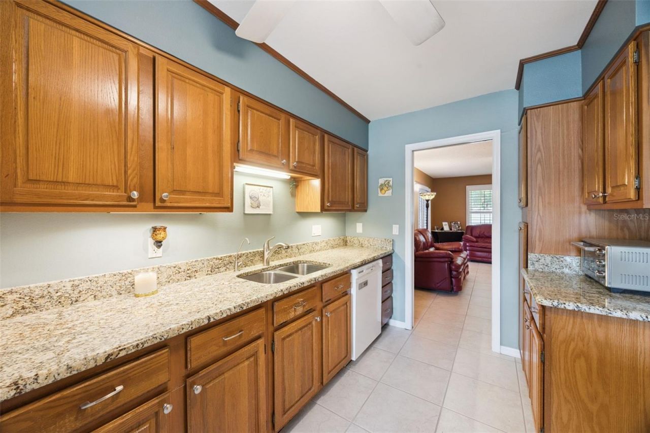 7923 Thurmond Court, Orlando, FL 32817 Photo