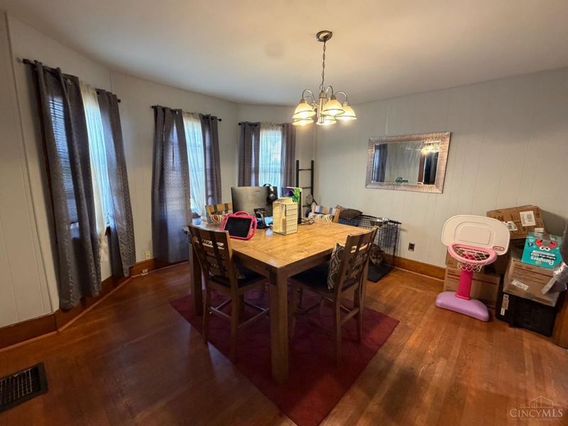 5012 Kemper Avenue, Cincinnati, OH 45217 Photo 10