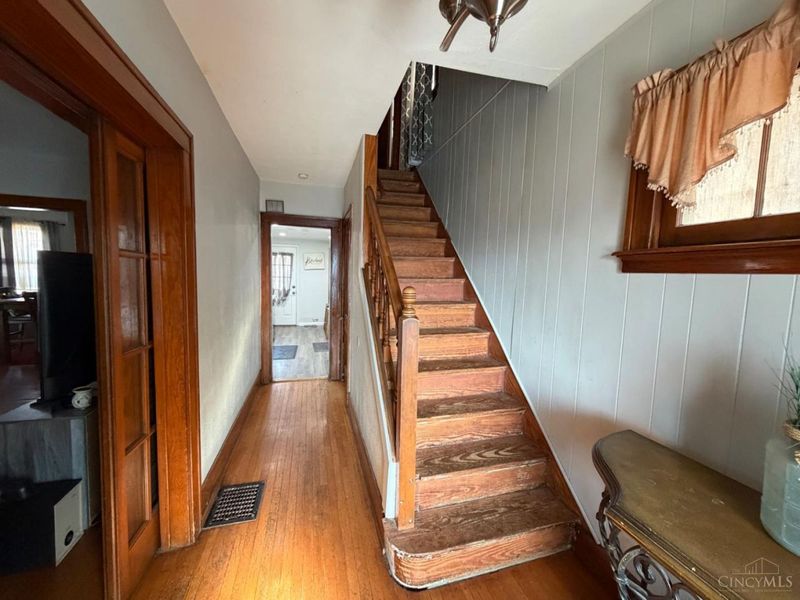 5012 Kemper Avenue, Cincinnati, OH 45217 Photo 5