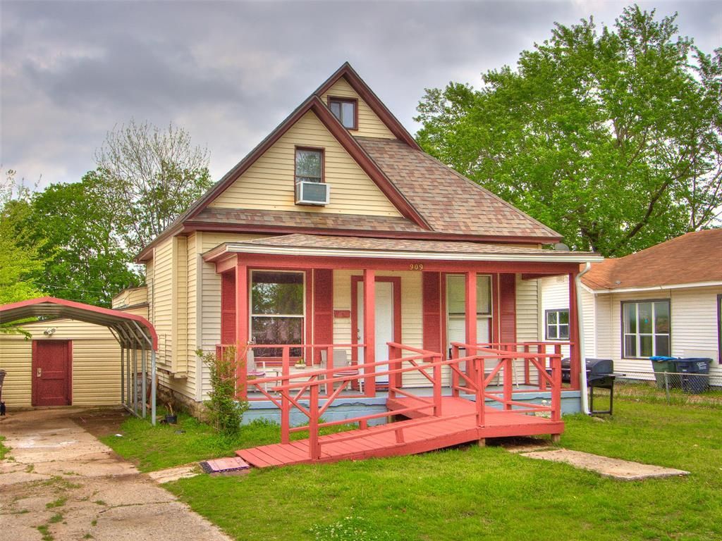 909 N Mckinley Avenue, Shawnee, OK 74801 Main Photo