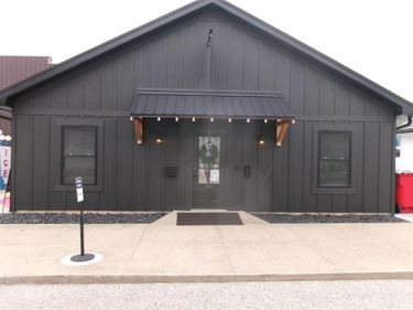 214 Fourth Street, Covington, IN 47932