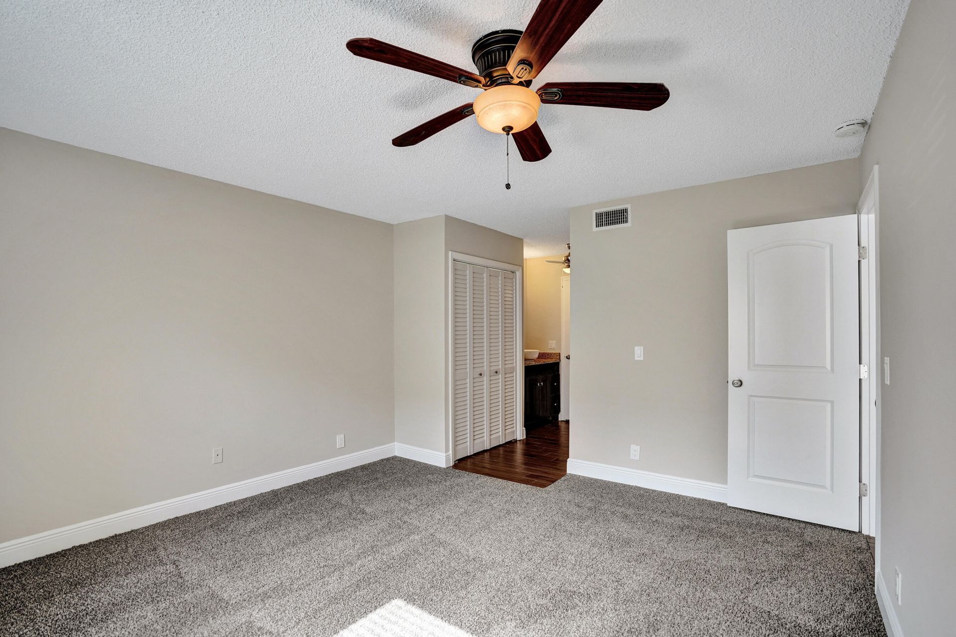 1140 Boxwood Drive, Unit 102, Delray Beach, FL 33445 Photo