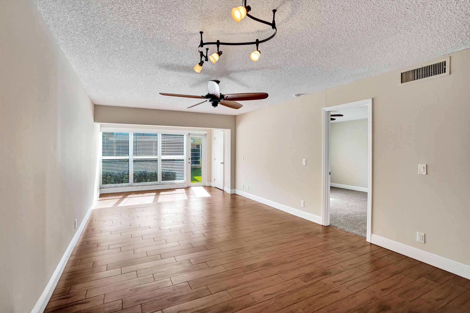 1140 Boxwood Drive, Unit 102, Delray Beach, FL 33445 Photo