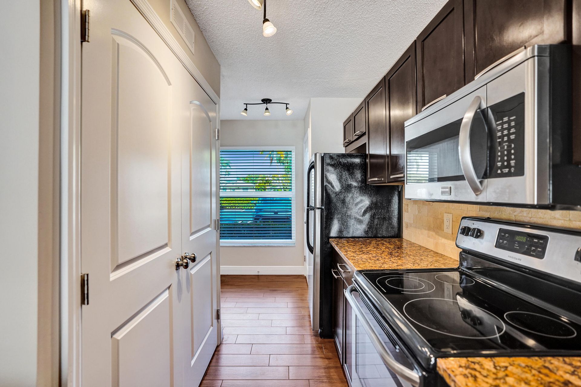 1140 Boxwood Drive, Unit 102, Delray Beach, FL 33445 Photo