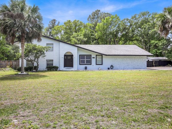 912 S 5th Street, Macclenny, FL 32063