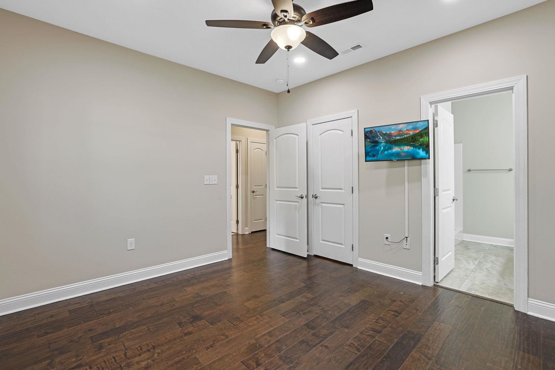 1407 Ferney Dr. Photo 13