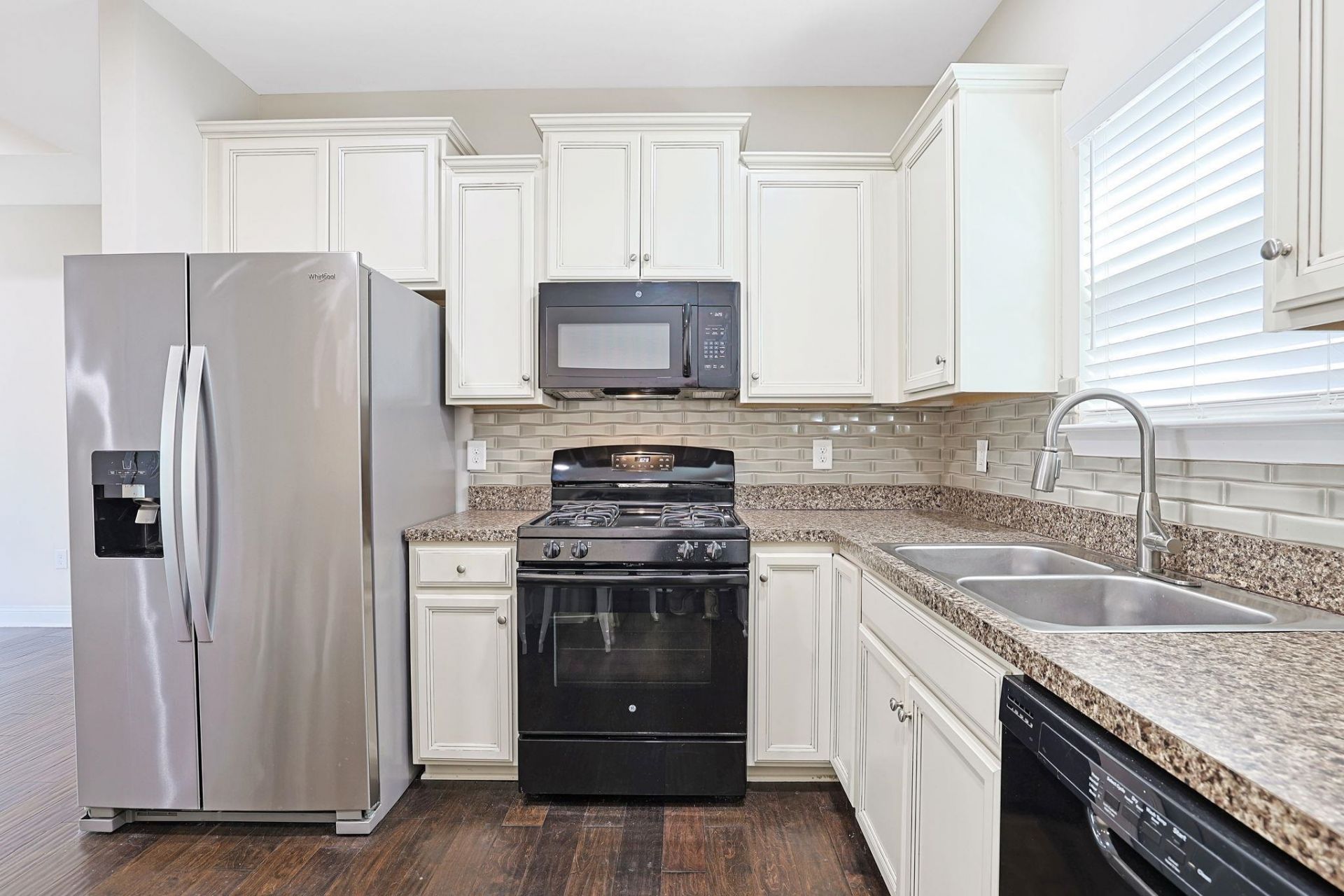 1407 Ferney Dr. Photo 9