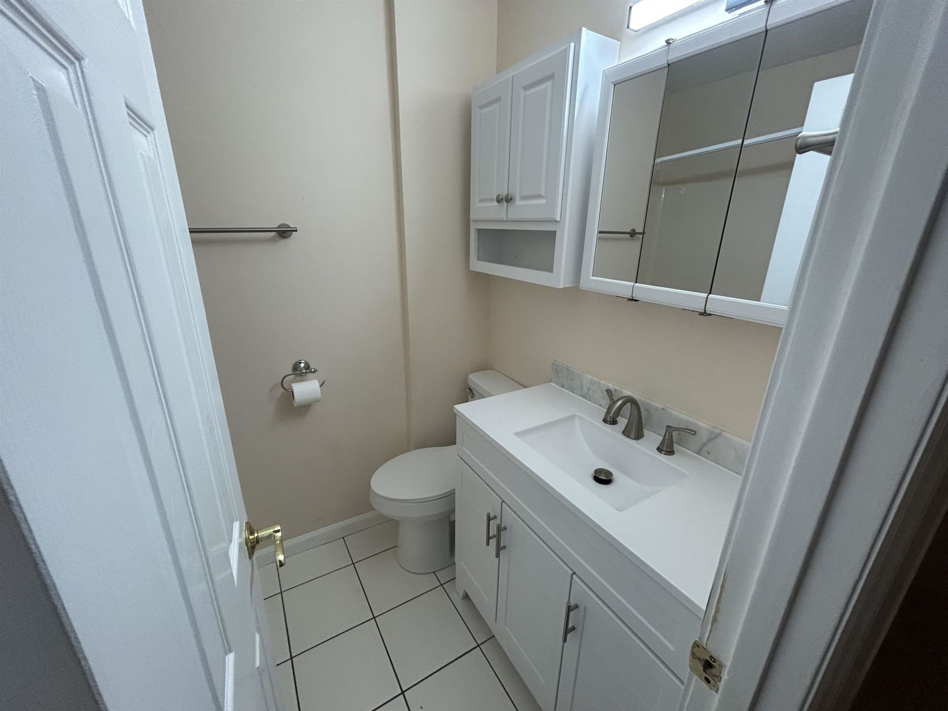 704 Wendy Ln. Photo 14
