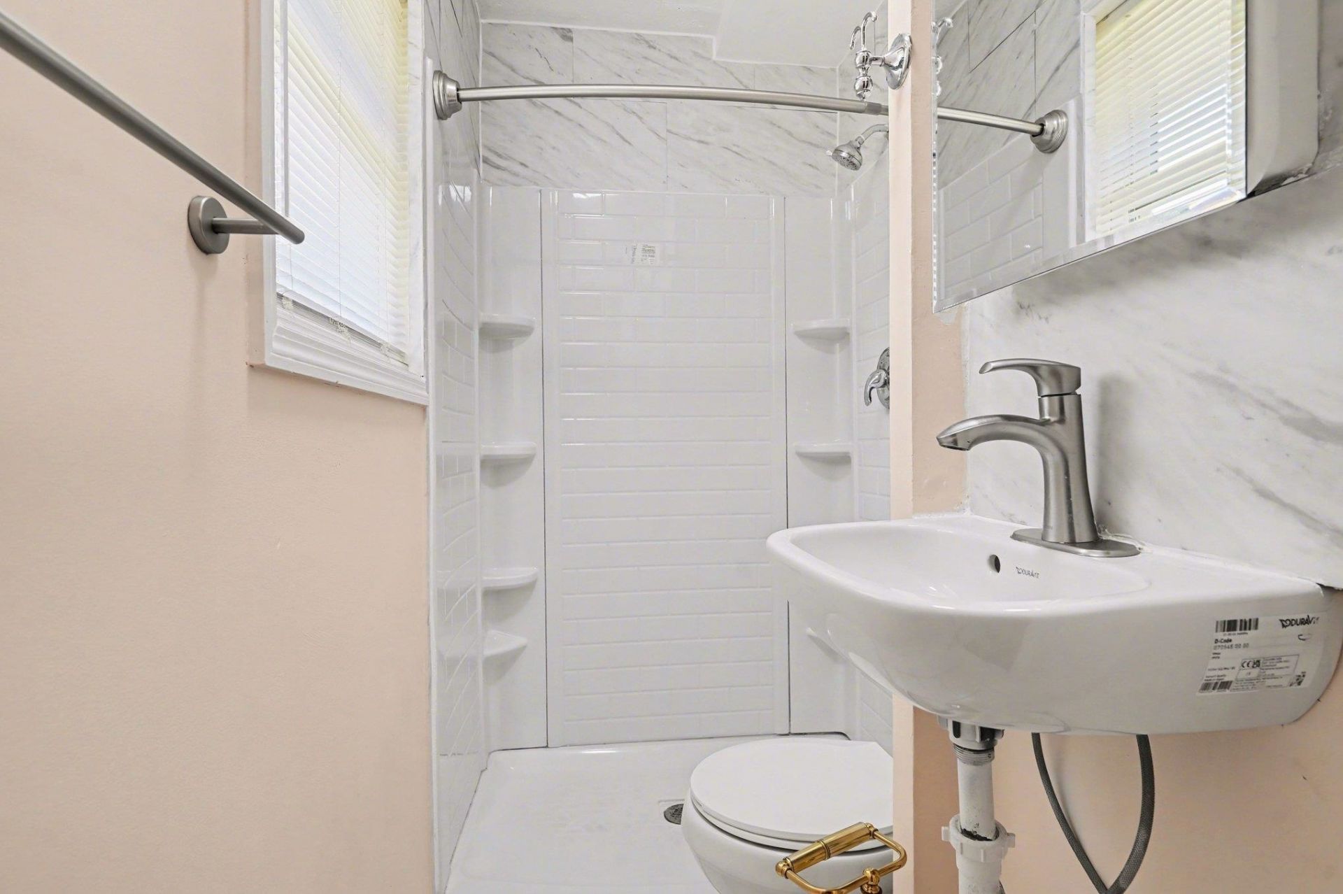 704 Wendy Ln. Photo 19