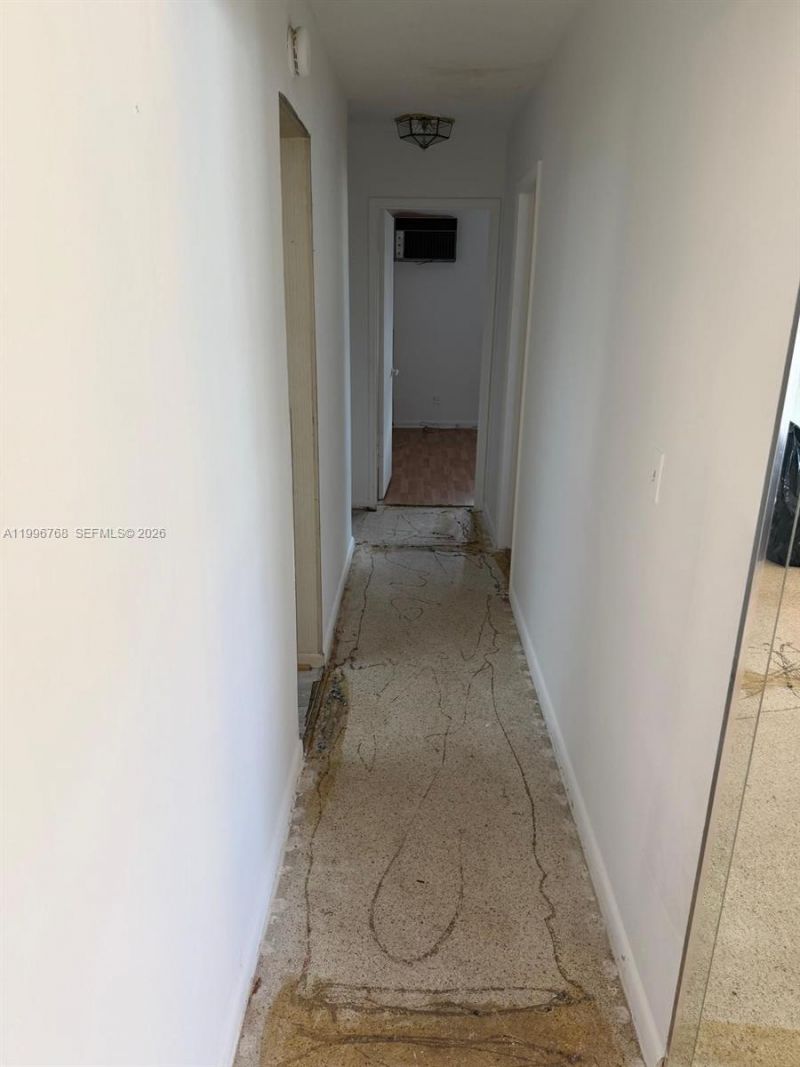 1185 W 32nd St, Hialeah, FL 33012 Photo