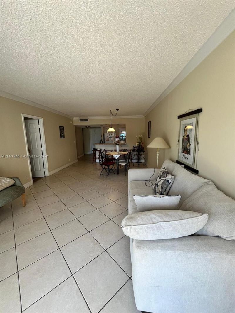 3200 N Palm Aire Dr, Unit 407, Pompano Beach, FL 33069 Photo