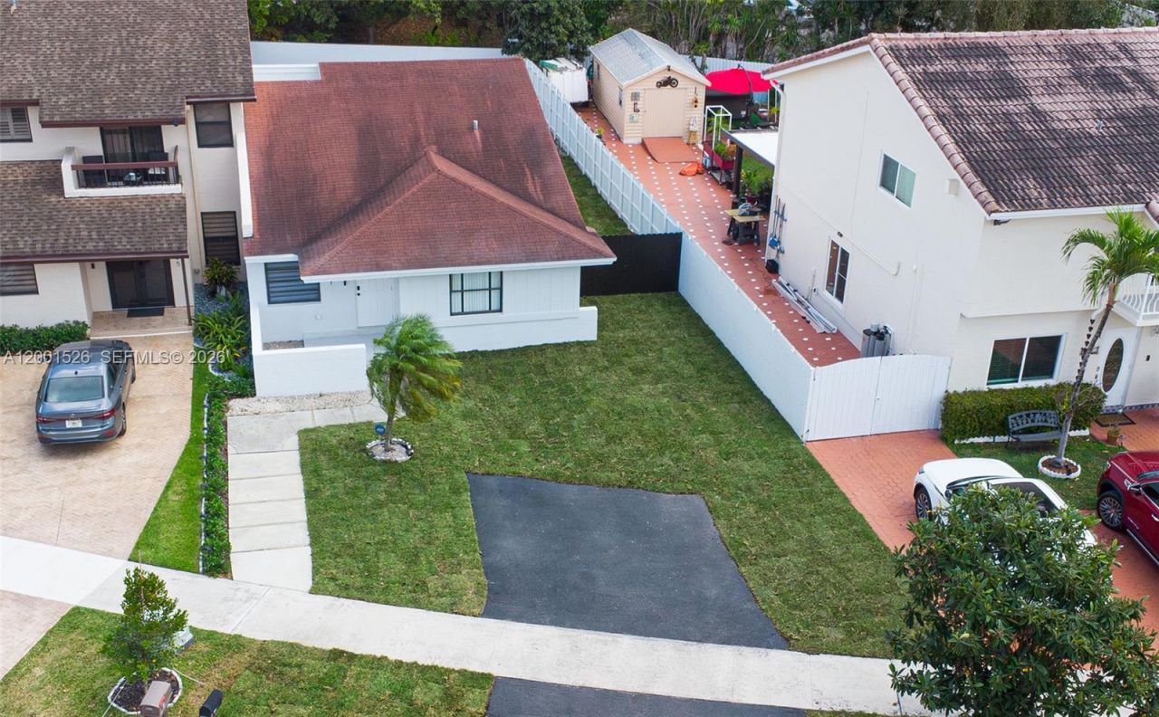 6427 SW 135th Ave, Miami, FL 33183 Photo