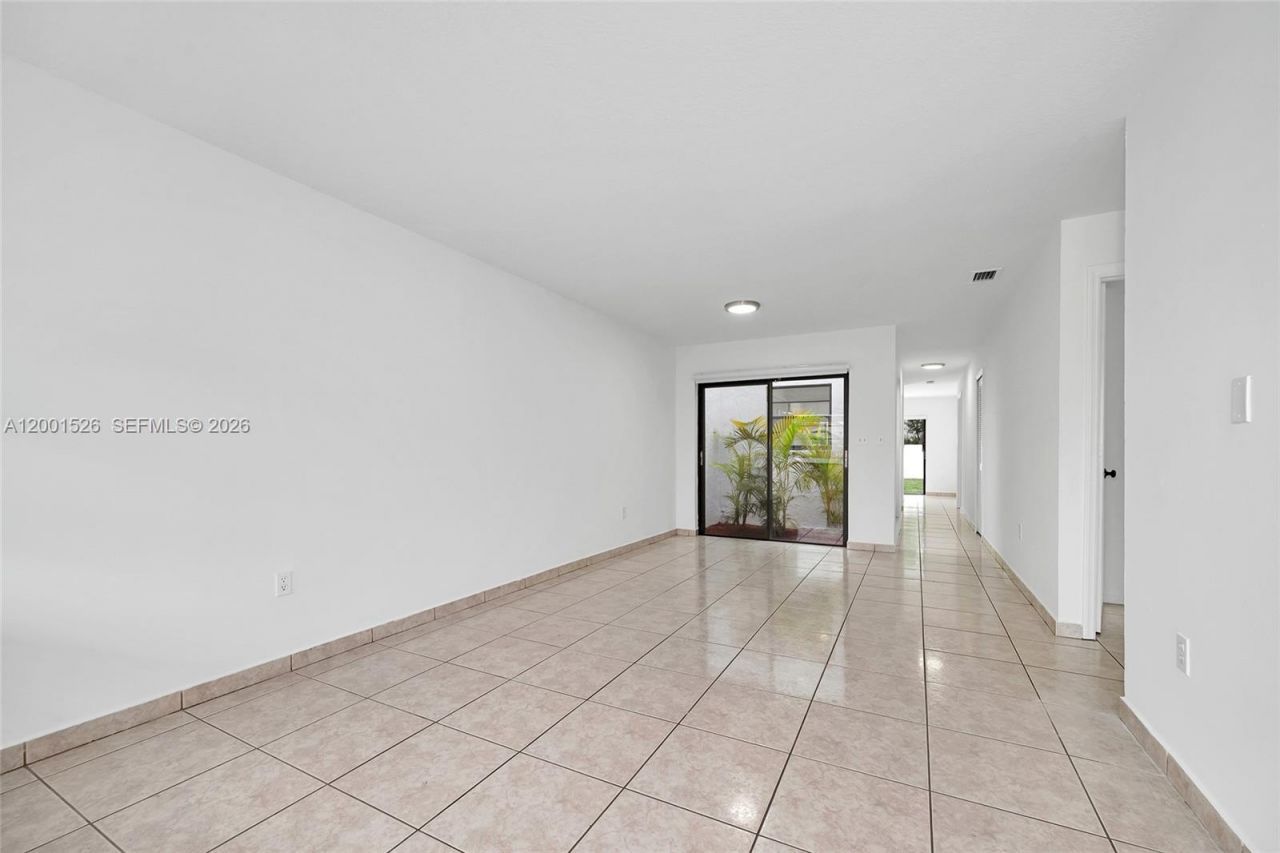 6427 SW 135th Ave, Miami, FL 33183 Photo