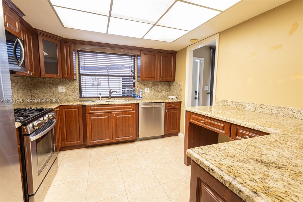 11245 SW 111th St, Miami, FL 33176 Photo