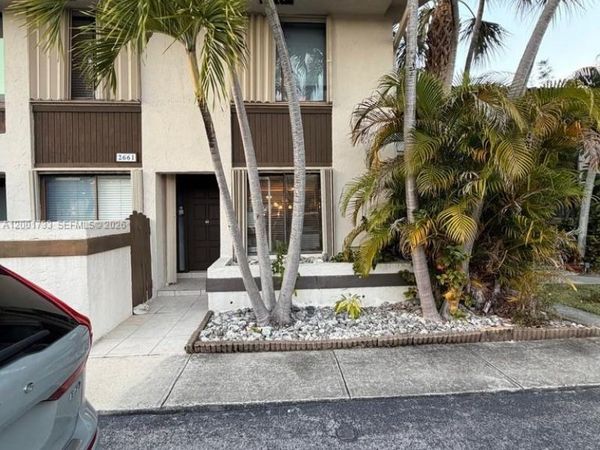 2661 NE 164th St , Unit 40, North Miami Beach, FL 33160