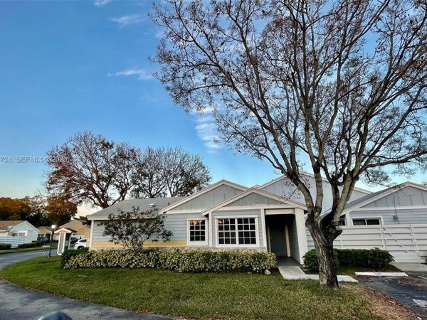 13754 SW 147th Cir Ln , Unit 1, Miami, FL 33186