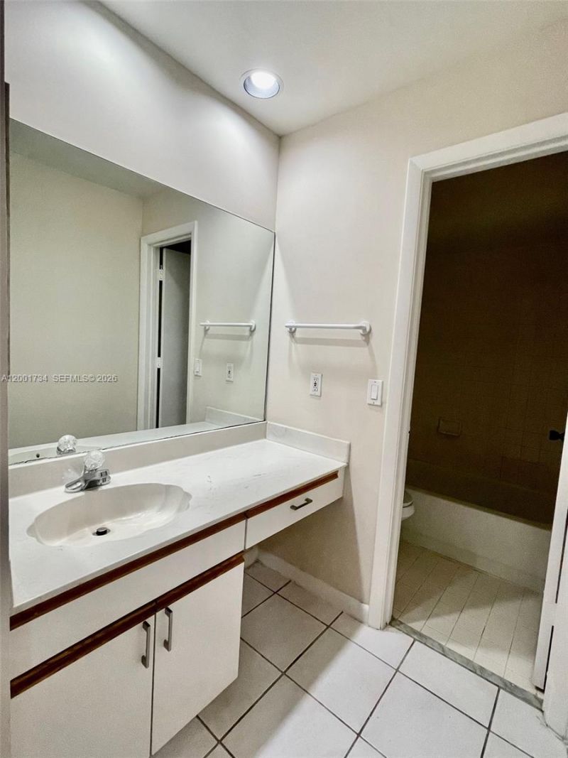 13754 SW 147th Cir Ln, Unit 1, Miami, FL 33186 Photo