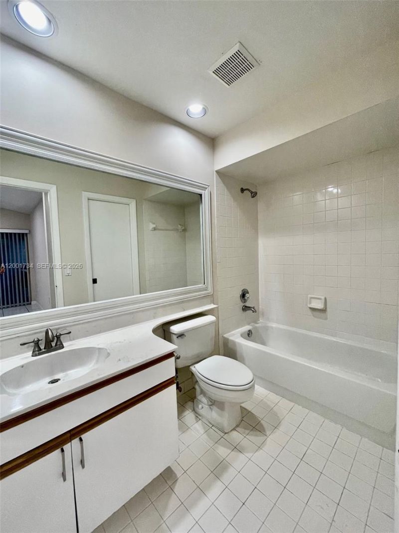 13754 SW 147th Cir Ln, Unit 1, Miami, FL 33186 Photo