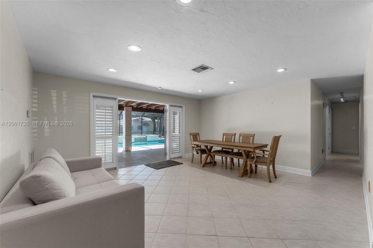 11401 SW 102nd Ave, Miami, FL 33176 Photo