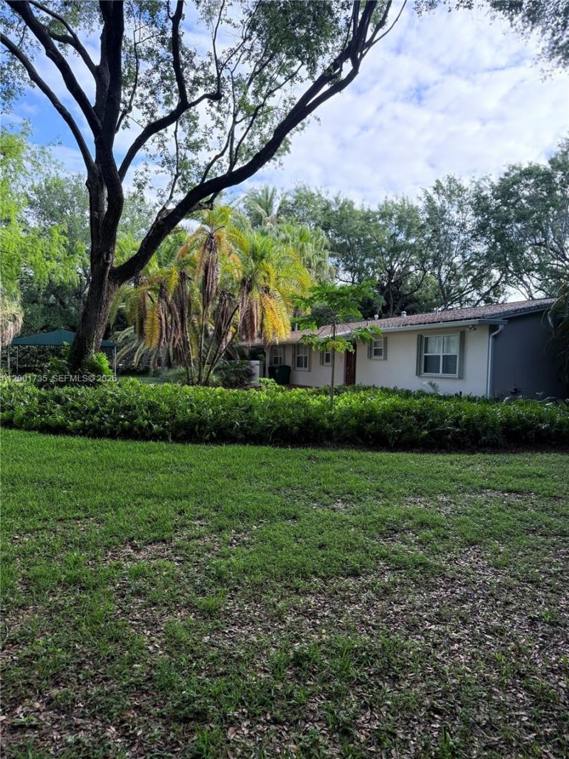 11401 SW 102nd Ave, Miami, FL 33176 Photo