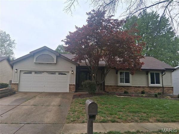 3823 Salvation Road, Florissant, MO 63034