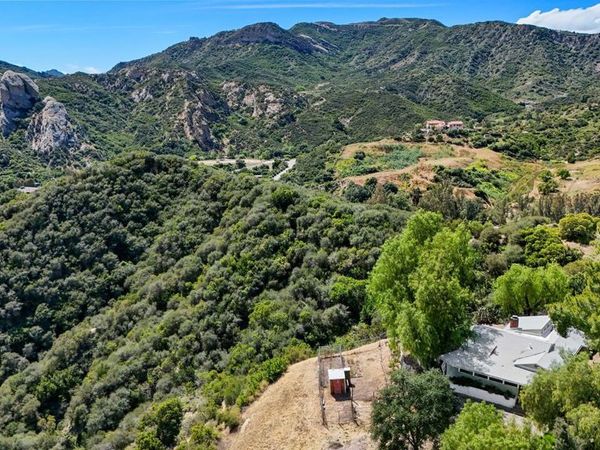 2617 Hodgson Circle Drive, Topanga, CA 90290