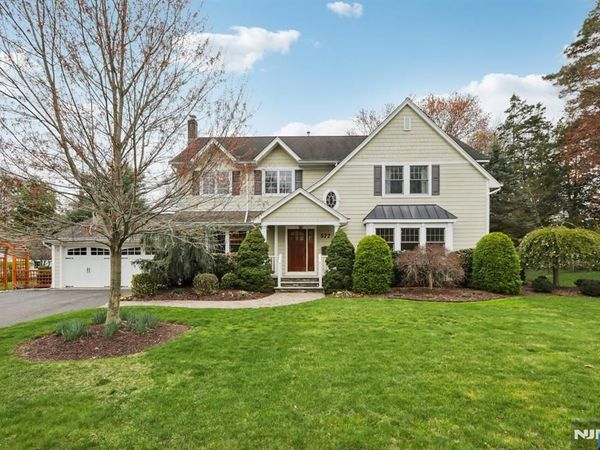 577 Ridgewood Road, Twp of Washington, NJ 07676