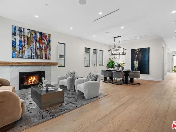 4475 Mammoth Avenue, Sherman Oaks, CA 91423