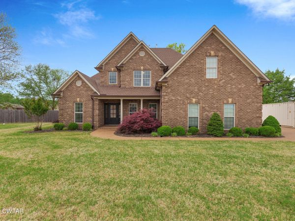 25 Woodwinds Cove , Jackson, TN 38305