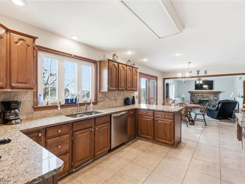 3533 Olde Winter Trail, Poland, OH 44514 Photo 12