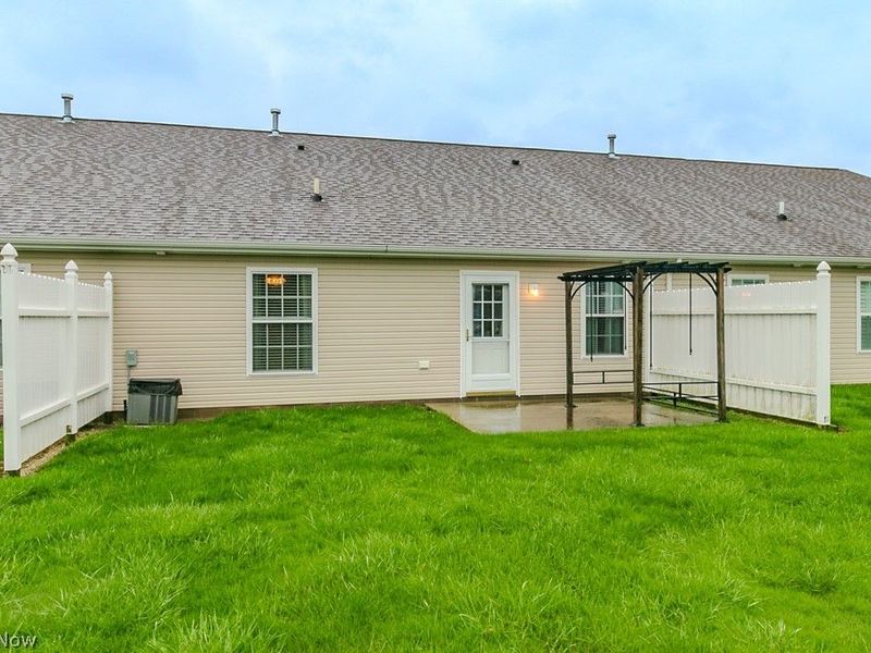 5930 Lake Road W, Unit 1402, Ashtabula, OH 44004 Photo 22