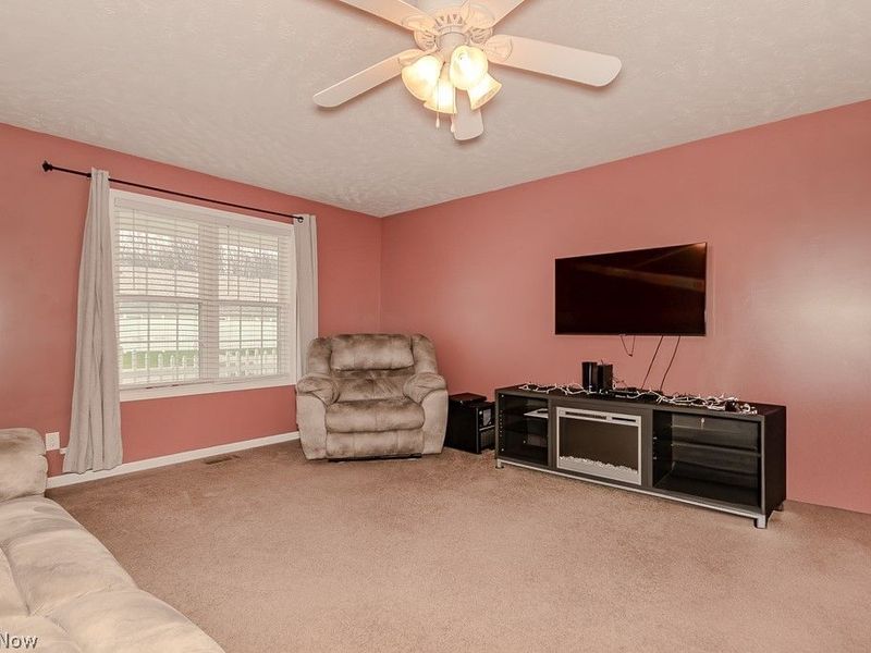 5930 Lake Road W, Unit 1402, Ashtabula, OH 44004 Photo 5