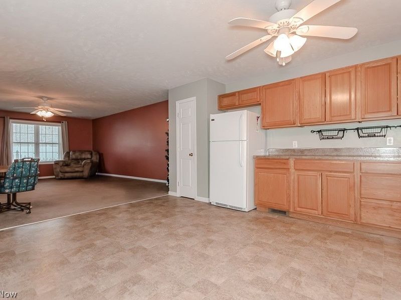 5930 Lake Road W, Unit 1402, Ashtabula, OH 44004 Photo 6