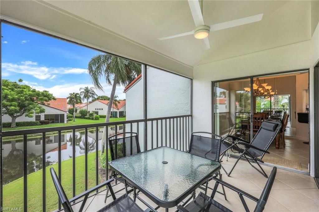 631 Beachwalk Cir, Unit F204, Naples, FL 34108 Photo