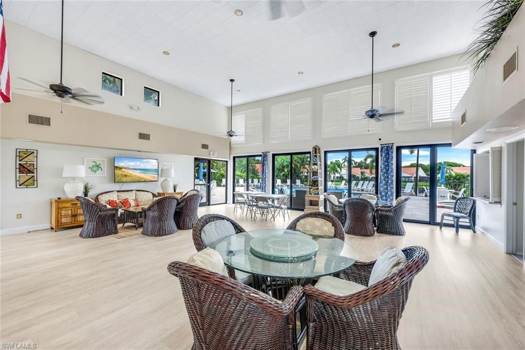 631 Beachwalk Cir, Unit F204, Naples, FL 34108 Photo