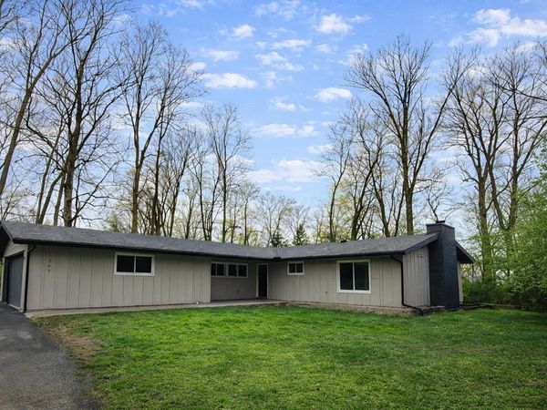 1297 Bristol Court, Circleville, OH 43113