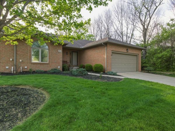 4981 Birch Grove Drive, Groveport, OH 43125