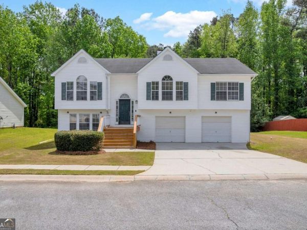 7153 New Dale Road, Rex, GA 30273