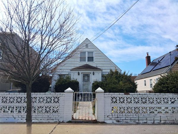 216-24 132nd Avenue , Springfield Gardens, NY 11413