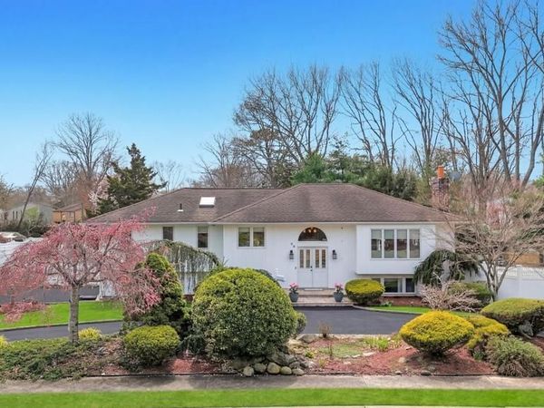 65 Pine Hill Lane, Dix Hills, NY 11746