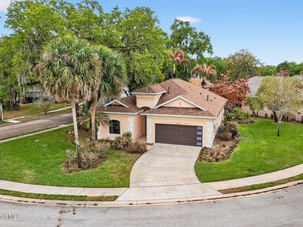 2690 Village Lane , Titusville, FL 32780