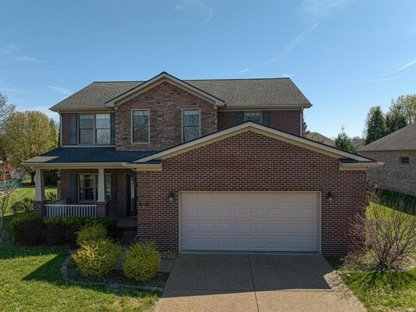 4705 Fieldcrest Place Circle, Newburgh, IN 47630