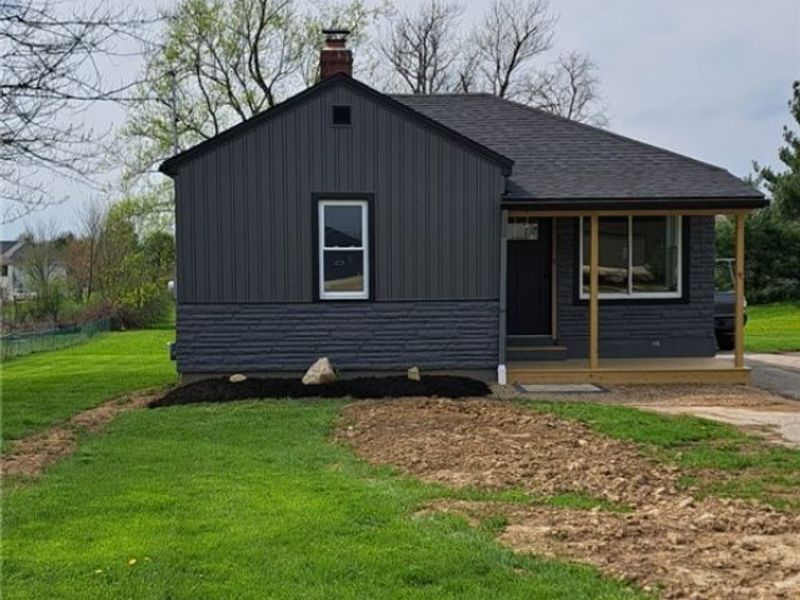 894 N Carpenter Road, Brunswick, OH 44212 Photo 1